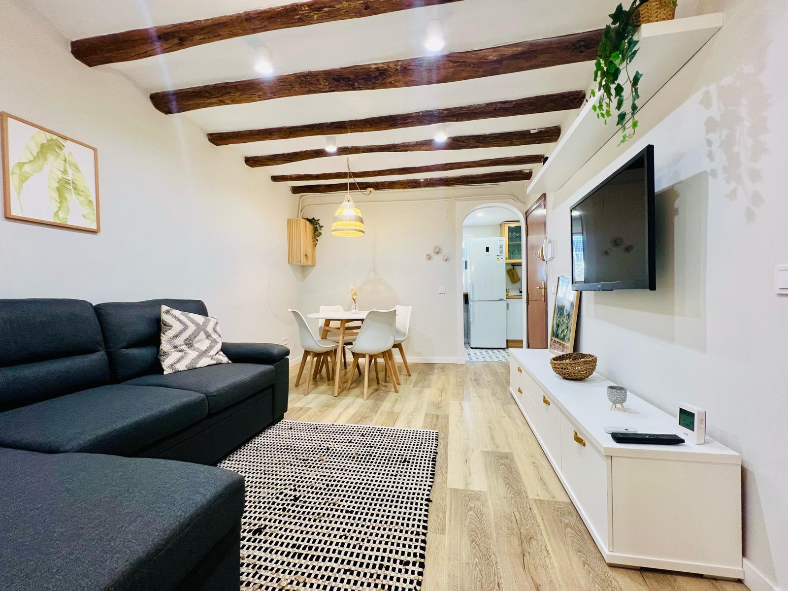 reforma integral salón vigas madera Ferrol